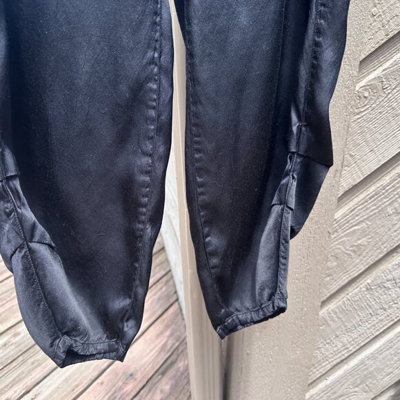 Vintage Barbara Lesser Cropped High-Rise Satin Black Pants - Picture 5 of 8